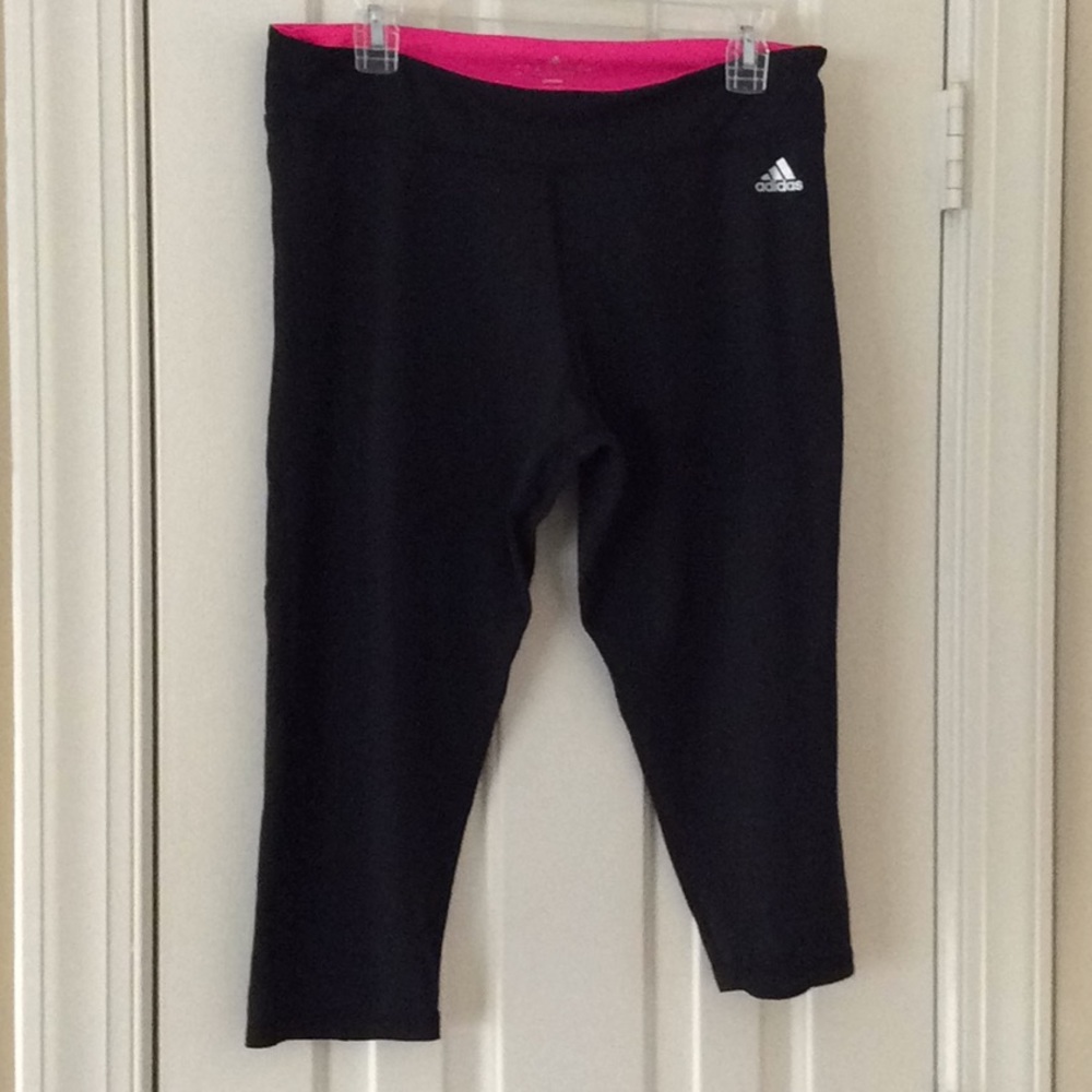 🌿ADIDAS cropped activewear workout yoga pants
